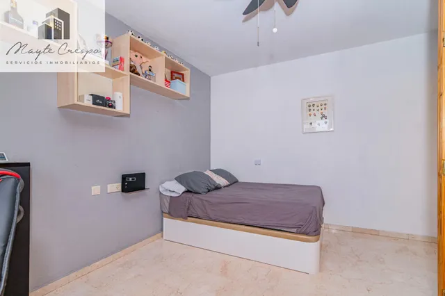 ¡AMPLIA CASA DE 4 DORMITORIOS, 3 BAÑOS Y CALEFACCIÓN CENTRAL EN LA ZUBIA! ✨ — 23