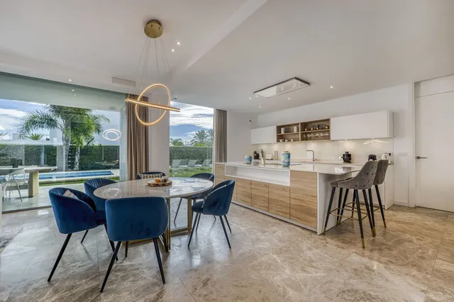 Chalet 5 habitaciones 441m² en venta - Costa Del Sol — 7