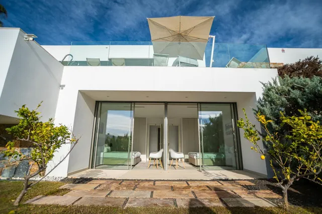 GRAN VILLA EN ORIHUELA COSTA, 4 HAB, 2 BAÑOS — 29