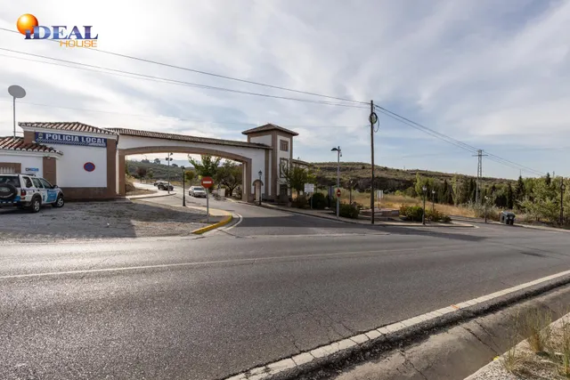 Terreno urbano de 1600 metros unifamiliar para realizar hasta 6 viviendas — 8