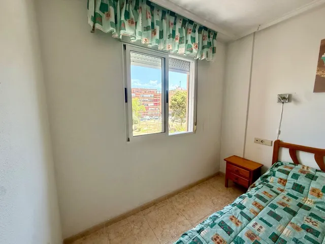 APARTAMENTO CON POSIBILIDAD DE OBTENER LICENCIA TURISTICA. 2 habitaciones + PISCINA — 20