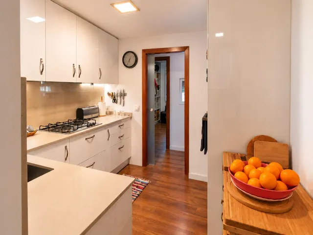 Piso reformado y luminoso con 3 habitaciones y balcón en Son Cotoner — 5