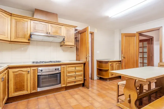 chalet independiente con la mejor parcela en la prestigiosa  urbanización de el serrallo — 12