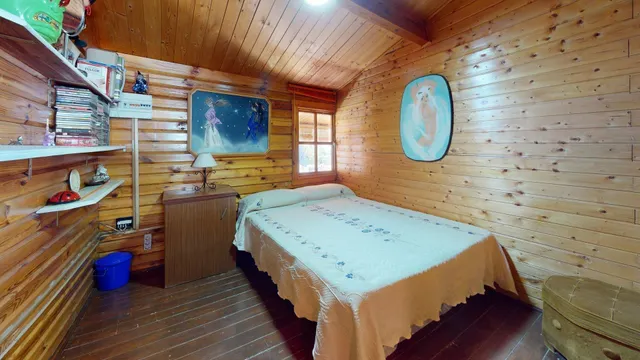 Parcela de más de 1.500 m2 con casa de madera y vistas despejadas en Cuevas Bajas, (Almodóvar del Río) — 29