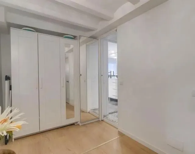 PISO EN VENTA EN EL GÒTIC — 25