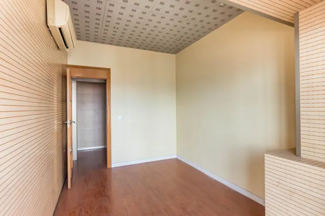 Amplio Piso en Venta en el Corazón de Murcia por €600,000 — 29