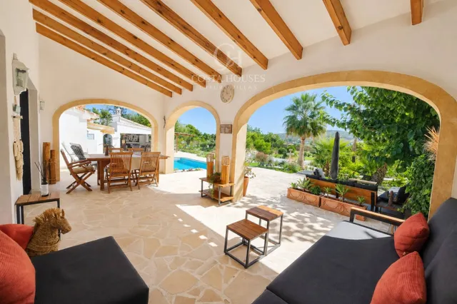 VILLA SENSIA · LUZ DEL SUR Y PRIVACIDAD CERCA DEL CASCO ANTI - foto 3