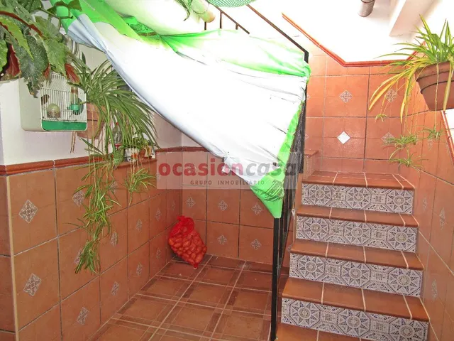 ¡GRAN CASA EN LA BARRIADA DE SANTA CRUZ! — 20