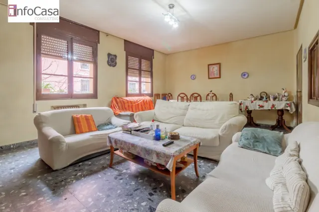 Piso en venta en barrio Delicias - foto 2