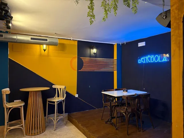 Local comercial 240m² en venta - Centro — 7