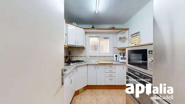 Venta Piso en Centro - Cerdanyola del Vallès — 13