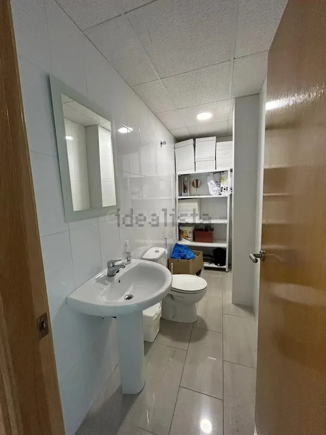 SE VENDE LOCAL COMERCIAL EN PILAR DE LA HORADADA