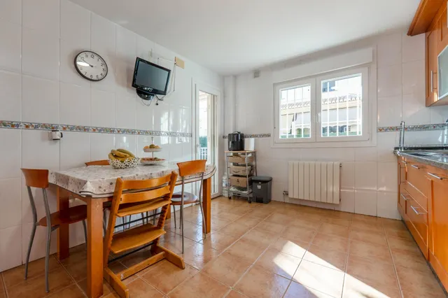 Espectacular chalet adosado en el Vial de Churriana de la Vega: eficiencia, confort y listo para entrar a vivir! — 24