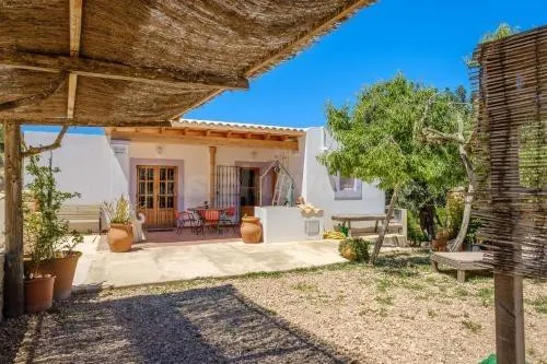 ALQUILAMOS CASA DE CAMPO EN ES CUBELLS - foto 4