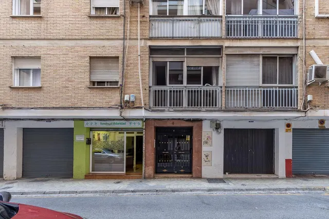 Garaje en Ribera del Genil — 10
