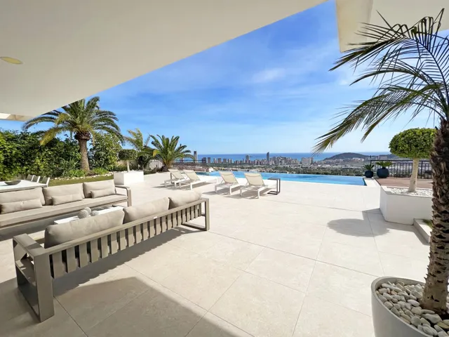 Villa de lujo con vistas únicas en Finestrat - foto 5