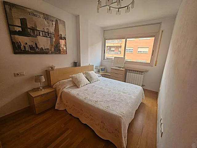 Moderno Apartamento Seminuevo en Balafia, Lleida — 11