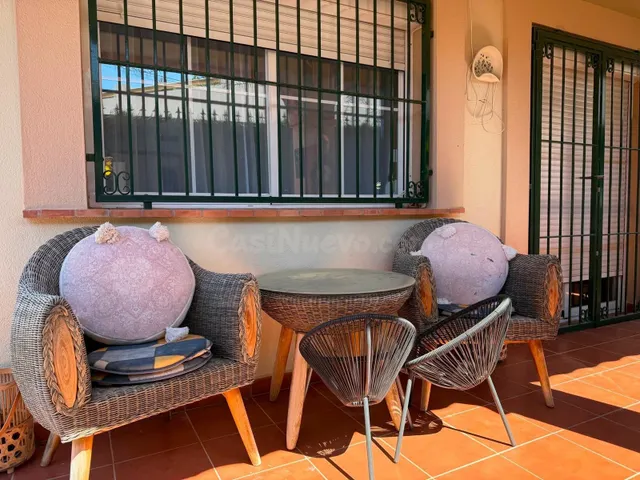 SE ALQUILA CASA INDEPENDIENTE ALBIR - foto 4