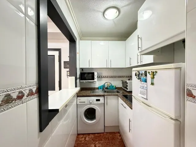 Apartamento 1 habitación 48m² en venta - Estacion de autobuses — 11