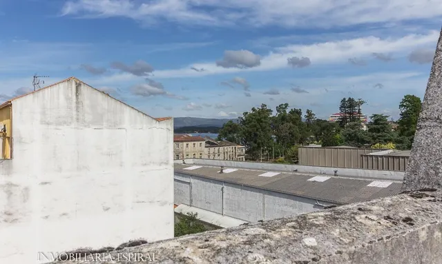 Piso en Vilagarcía de Arousa: ¡Tu Oportunidad Frente al Mar! ✨ — 9