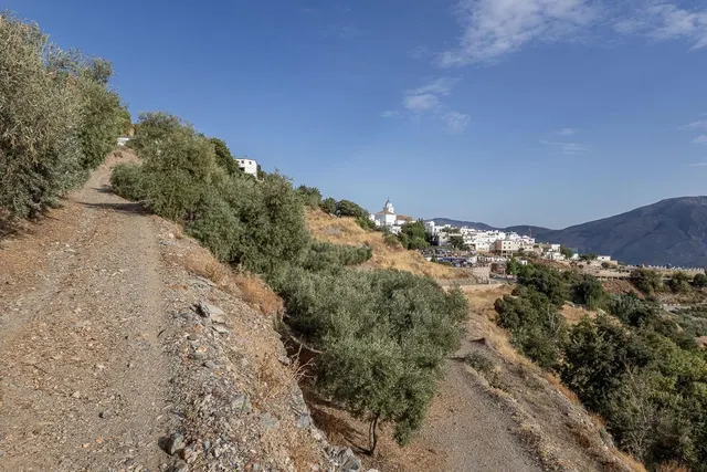 FANTASTICA CASA CON ENCANTO Y PARCELA EN CAÑAR, LA ALPUJARRA — 41