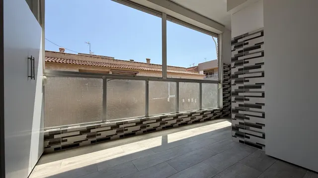Apartamento con gran terraza y piscina en Playa de los Náufragos — 7