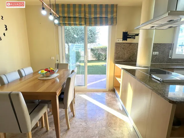 ¡CHALET ESQUINERO CON PISCINA PRIVADA Y VISTAS AL MAR EN EL MAS MEL! — 14