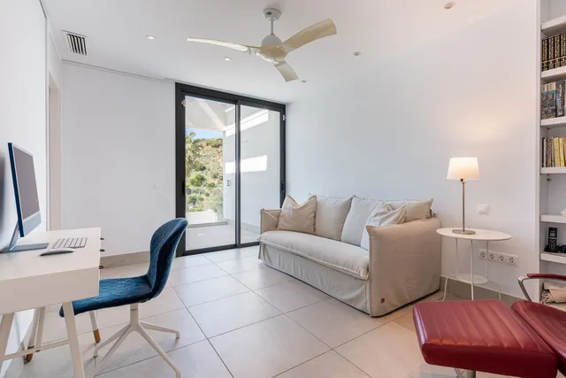 Chalet 4 habitaciones 243m² en venta - Riviera del sol — 28