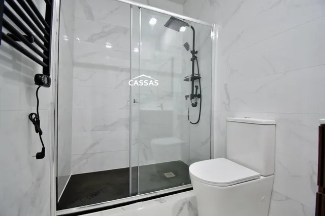 ZONA CENTRO– Planta baja Reformado a estrenar con 2 habitaciones y 2 baños. — 20