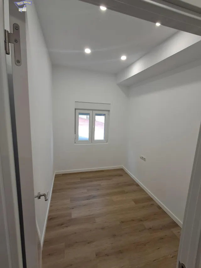 PLANTA BAJA REFORMADA DE 3 habitaciones FRENTE A CAN BAQUÉ – LA LLAGOSTA — 18