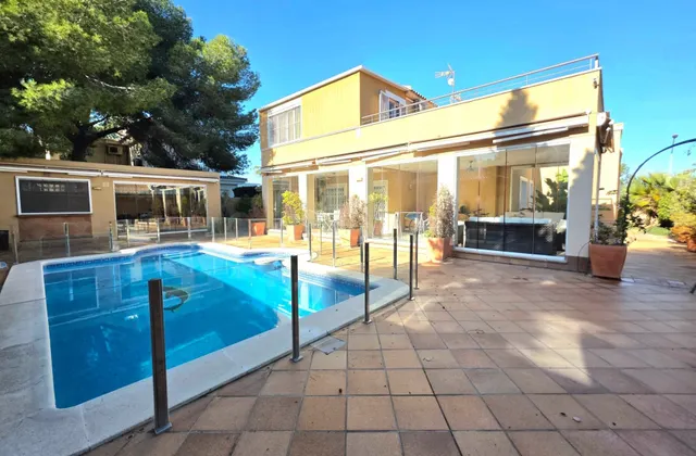 Casa 5 habitaciones 265m² en venta - Altos de Campoamor - foto 2
