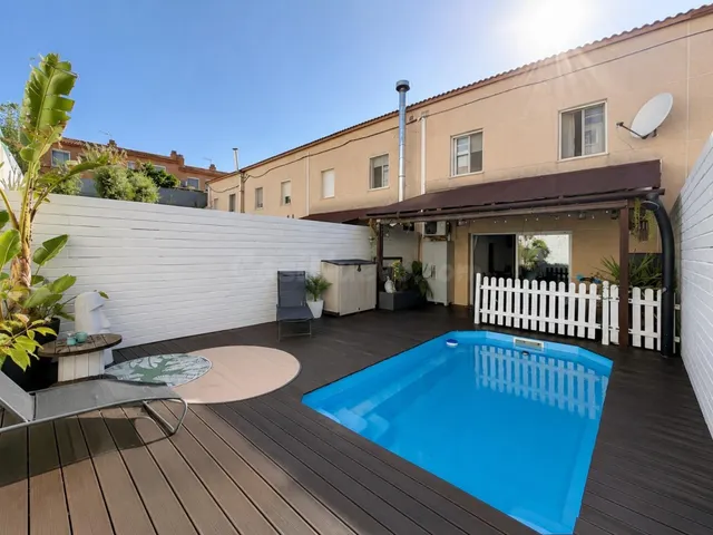 MARAVILLOSA CASA CON PISCINA EN CASTELLBISBAL
