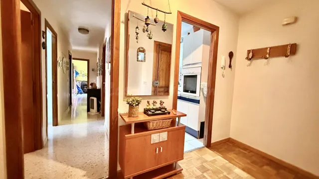 Venta de piso con cuatro dormitorios en Benalmádena, Málaga, - foto 5