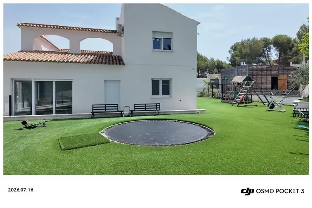 Casa 6 habitaciones 240m² en venta - Villamartin — 30