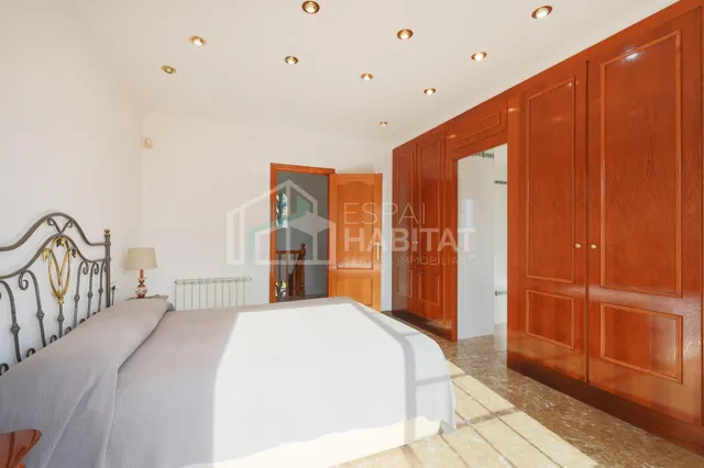 Casa a cuatro vientos en premia de dalt — 33