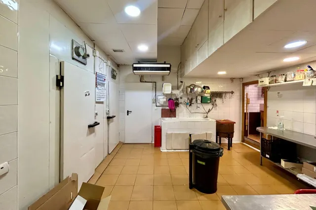 LOCAL COMERCIAL EN VENTA EN AVENIDA DE LA FAMA – MURCIA — 10