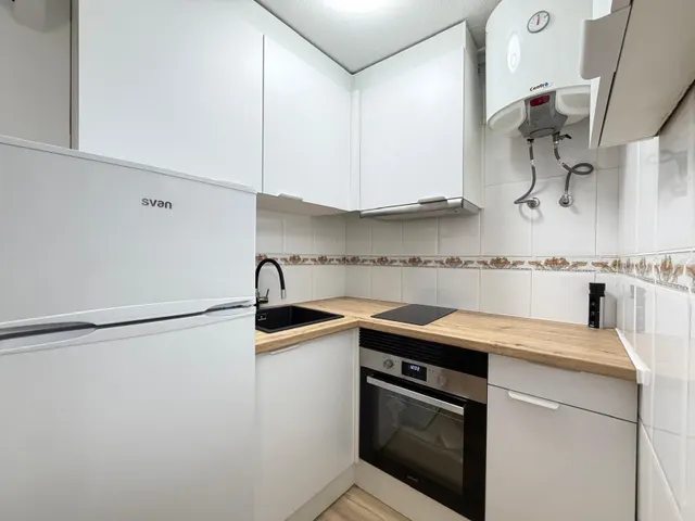 Apartamento 1 habitación 44m² en venta - Estacion de autobuses — 11