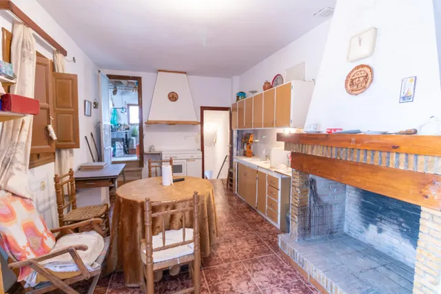 ENCANTADORA CASA EN ALHABIA — 33