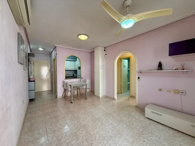 Apartamento de 2 dormitorios a 450 metros de Playa del Cura — 6
