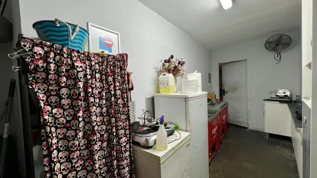 Local comercial 162m² en venta - Paseo Sagasta — 15