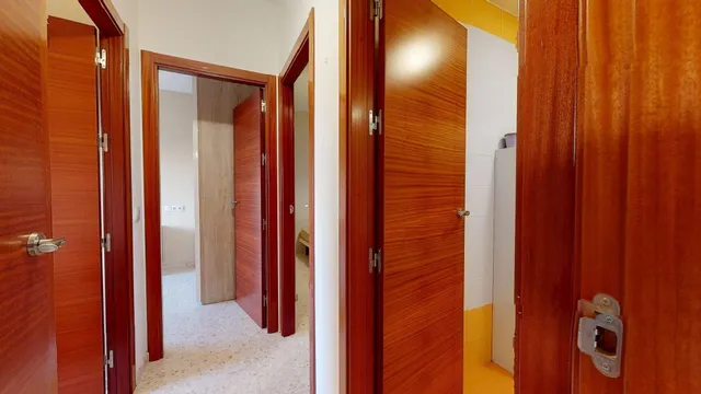 Amplio y Luminoso Piso en La Carlota con plaza de garaje y trastero  - Oportunidad Única por 125.000 € — 11