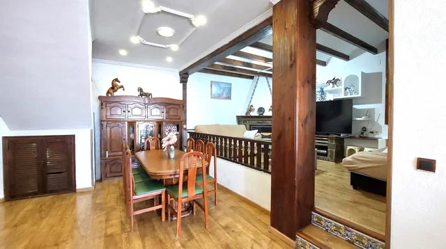 Chalet a la venta en Los Barreros — 2