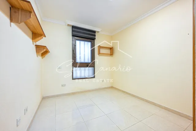 Exclusivo Piso en Primera Línea de Playa de Las Canteras con Vistas al Mar — 15