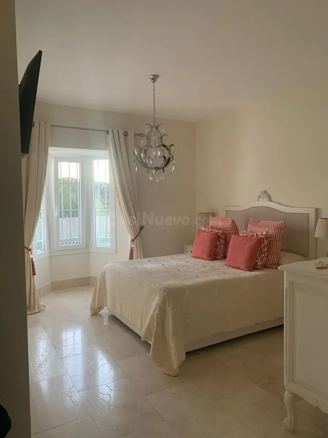 Chalet 5 habitaciones 480m² en venta - San Roque Pueblo — 4