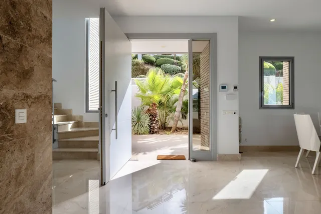 Chalet 6 habitaciones 777m² en venta - El Madroñal — 44