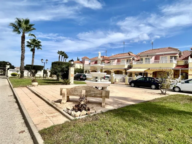 Casa 3 habitaciones 64m² en venta - Cabo Roig — 28