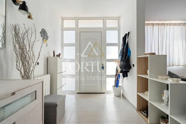 Casa en venta en calle Mora d'ebre, Reus. - foto 3