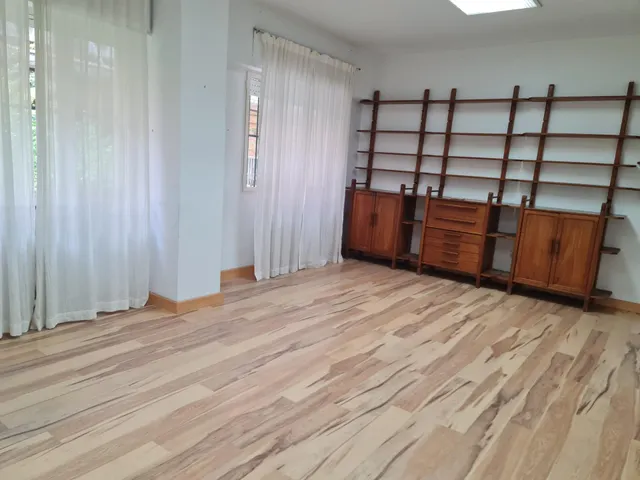 Magnífico piso para despacho profesional — 2