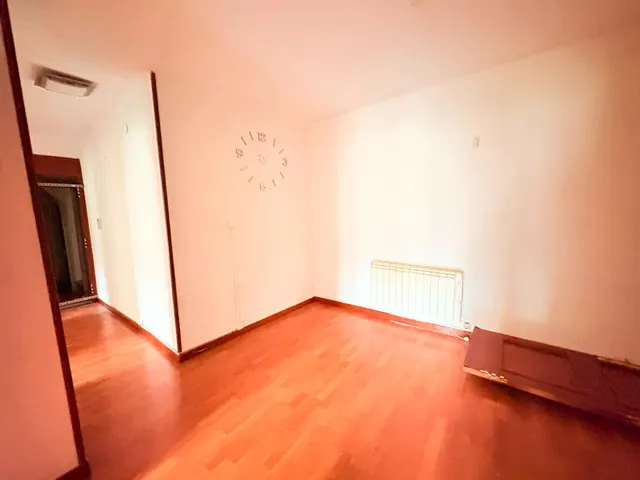 PISO CENTRICO — 12