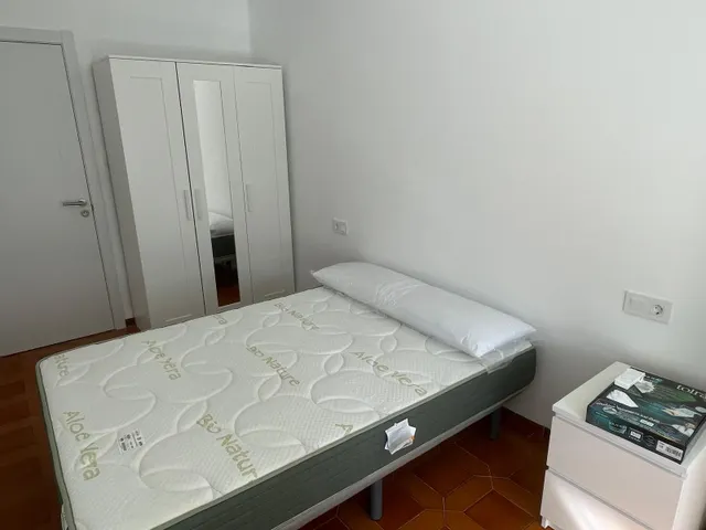 Piso ESTUDIANTES-FUNCIONARIOS ALQUILER habitaciones en Castellón, zona Av.Casalduch, 4 hab. 2 baños, ascensor. — 21